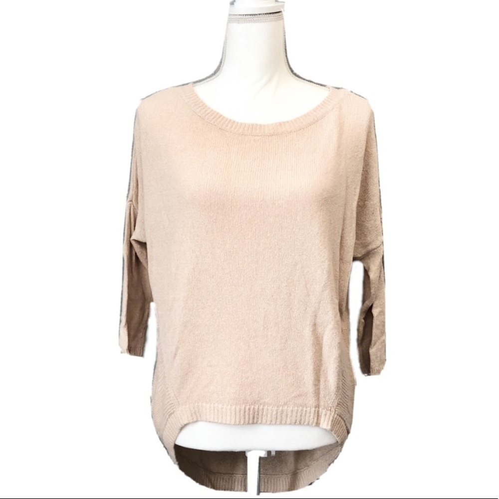 Express Cream/ Tan Scoop Neck Sweater Women’s XS